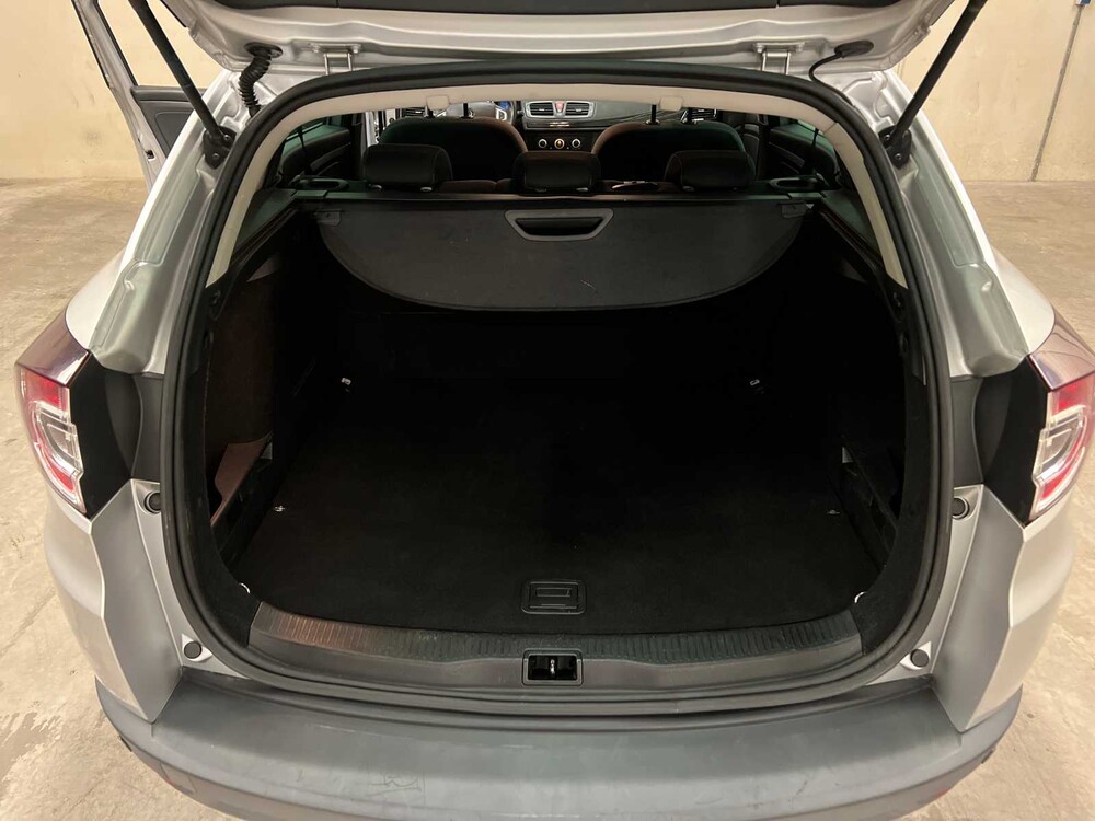 PHOTOS! Renault Mégane Estate 1.6 Parisienne 110hp 2011 (Original-NL), 19-RFF-1