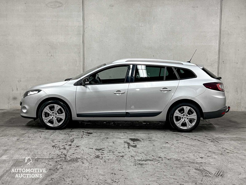 PHOTOS! Renault Mégane Estate 1.6 Parisienne 110hp 2011 (Original-NL), 19-RFF-1