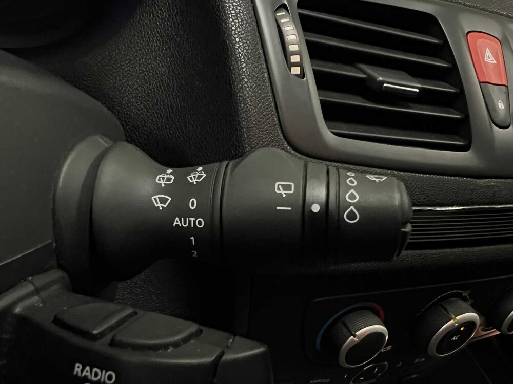 PHOTOS! Renault Mégane Estate 1.6 Parisienne 110hp 2011 (Original-NL), 19-RFF-1