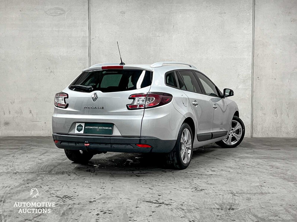 PHOTOS! Renault Mégane Estate 1.6 Parisienne 110hp 2011 (Original-NL), 19-RFF-1