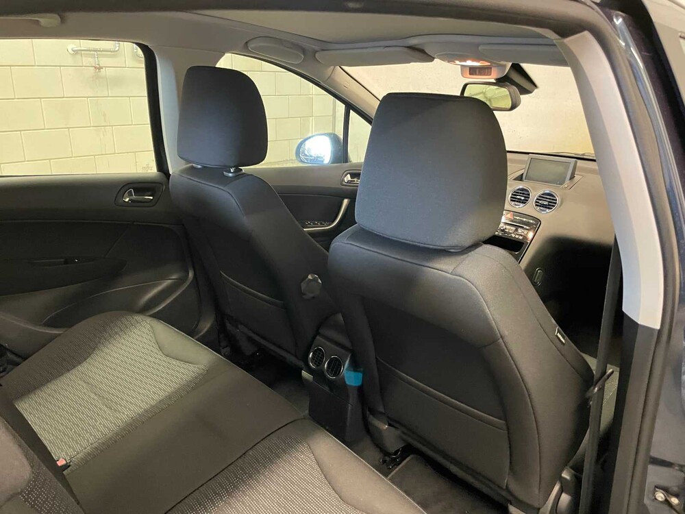 Peugeot 308 1.6 THP Allure 156hp 2012 (Original-UK), 30-SXK-7