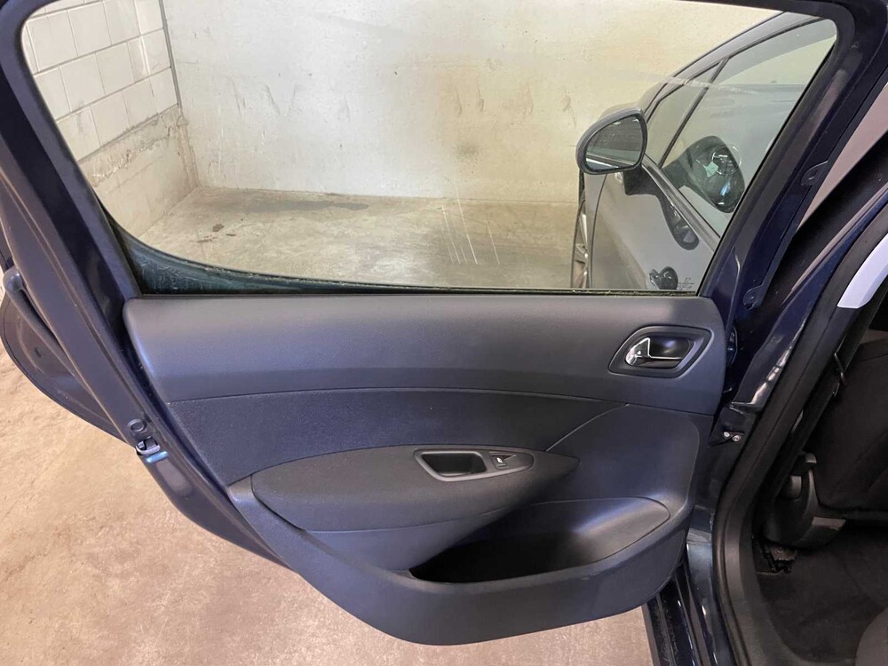 Peugeot 308 1.6 THP Allure 156hp 2012 (Original-UK), 30-SXK-7