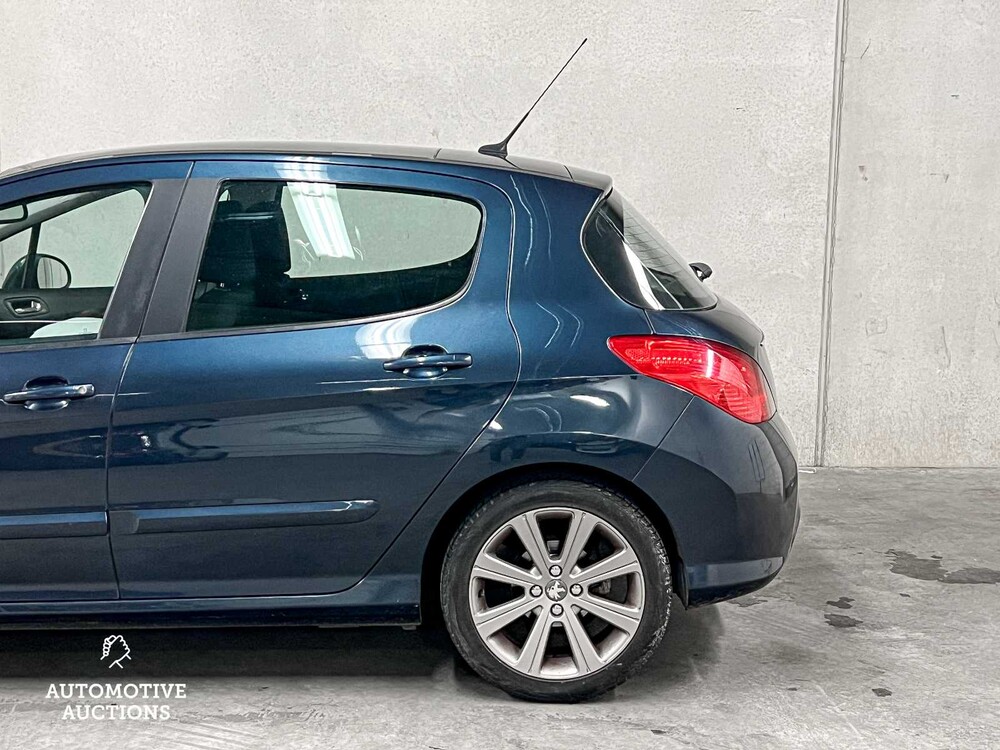 Peugeot 308 1.6 THP Allure 156hp 2012 (Original-UK), 30-SXK-7