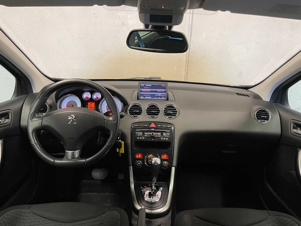 Peugeot 308 1.6 THP Allure 156hp 2012 (Original-UK), 30-SXK-7