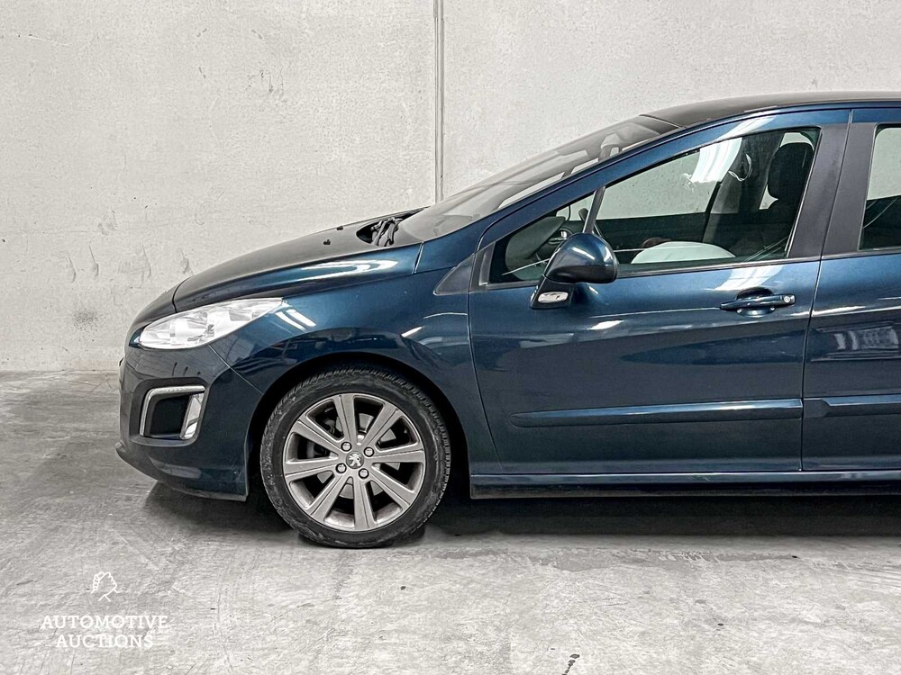 Peugeot 308 1.6 THP Allure 156hp 2012 (Original-UK), 30-SXK-7