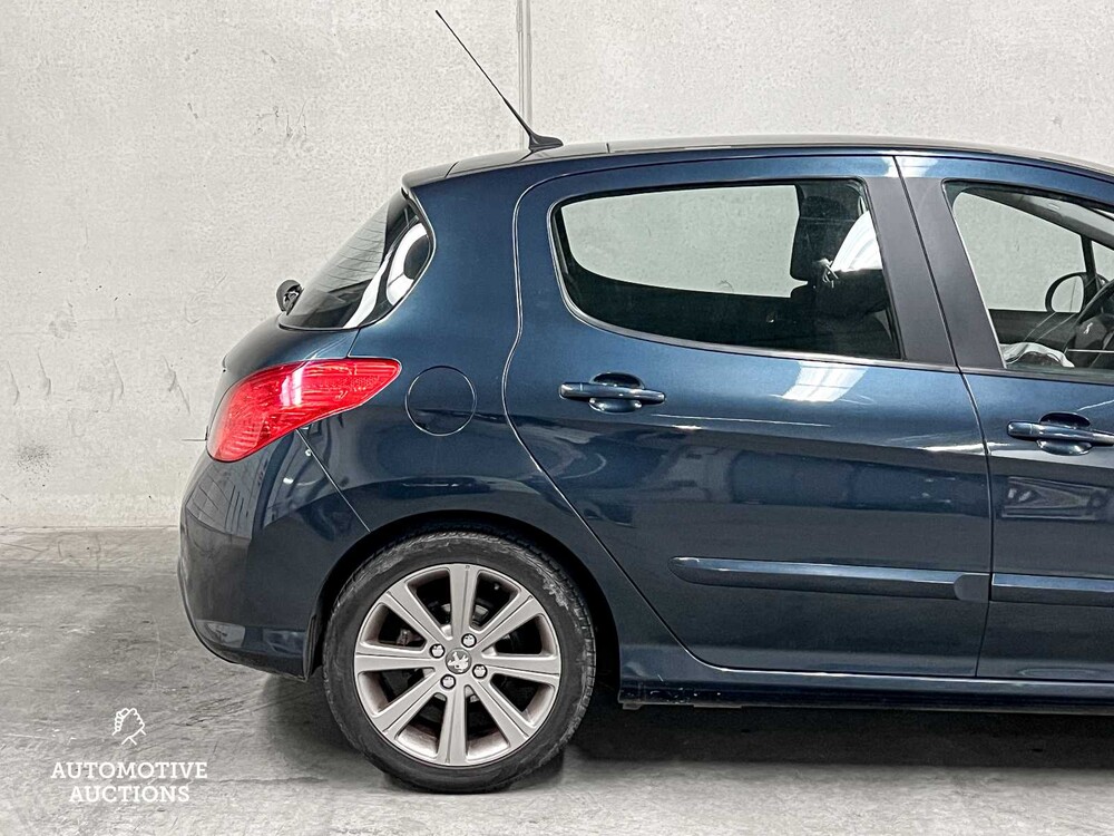 Peugeot 308 1.6 THP Allure 156hp 2012 (Original-UK), 30-SXK-7