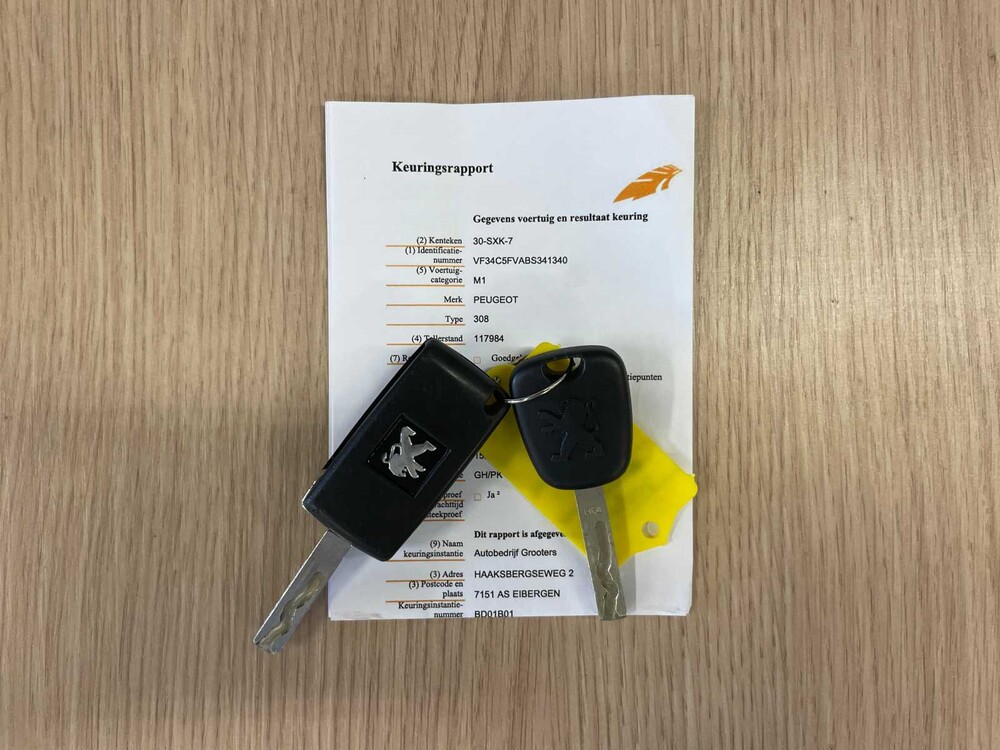 Peugeot 308 1.6 THP Allure 156hp 2012 (Original-UK), 30-SXK-7