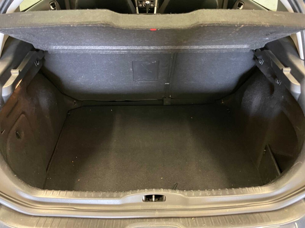 Peugeot 308 1.6 THP Allure 156hp 2012 (Original-UK), 30-SXK-7