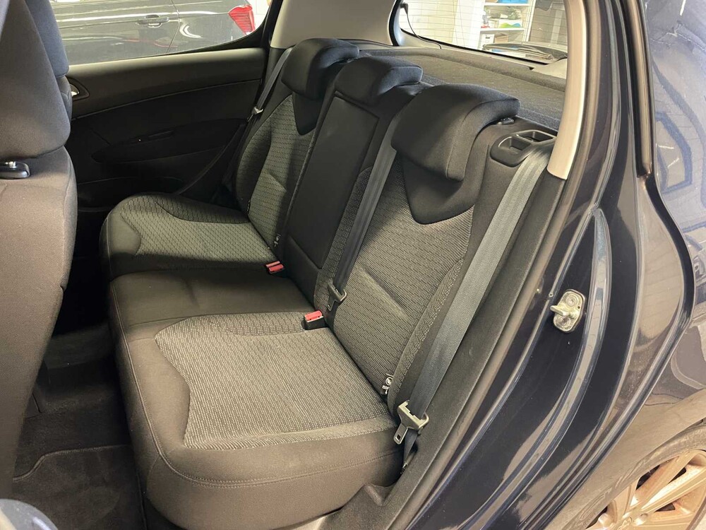 Peugeot 308 1.6 THP Allure 156hp 2012 (Original-UK), 30-SXK-7