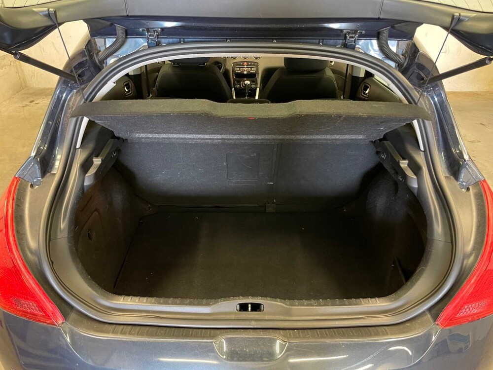 Peugeot 308 1.6 THP Allure 156hp 2012 (Original-UK), 30-SXK-7