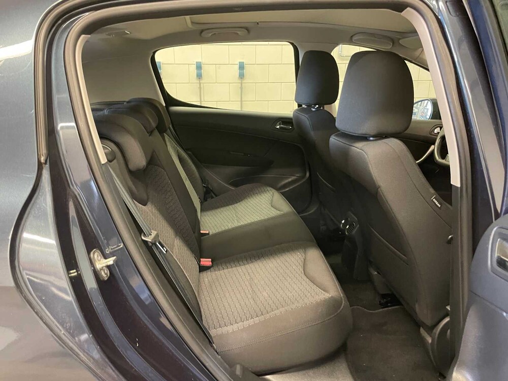 Peugeot 308 1.6 THP Allure 156hp 2012 (Original-UK), 30-SXK-7