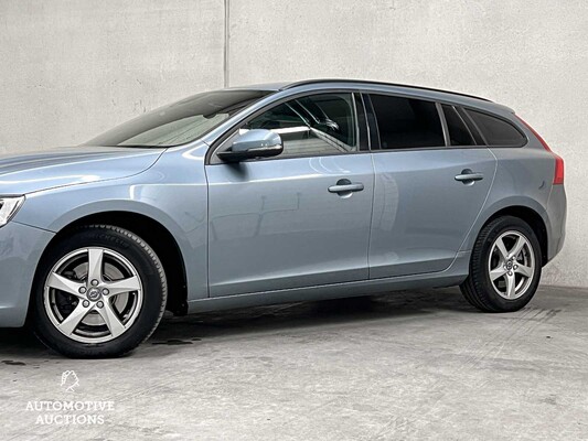 Volvo V60 1.5 T3 Polar+ 152hp 2018, J-168-KD