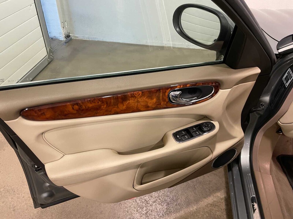 Jaguar XJ 3.5 V8 B501 258hp 2003 (Original-NL), 53-NG-HR