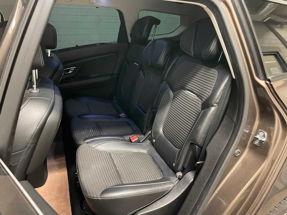 PHOTOS! KM! CHECK! CHASSIS! B/M? Renault Grand Scénic 1.5 dCi Bose 110hp 2017 (Original-NL), PL-735-X