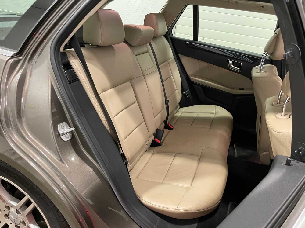 Mercedes-Benz E250 Estate CGI Business Class Avantgarde 204hp 2010 (Original-NL) E-class, 65-KTS-5