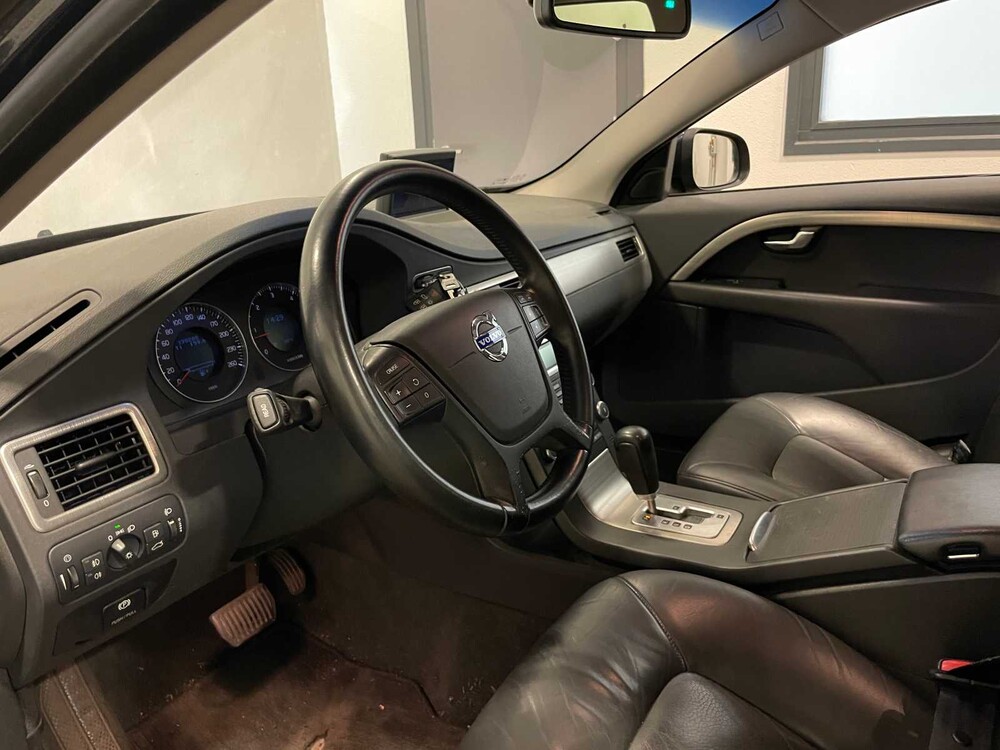 Volvo V70 2.4D Limited Edition 175hp 2010 (original-NL), 45-KPP-5