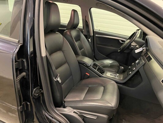 Volvo V70 2.4D Limited Edition 175hp 2010 (original-NL), 45-KPP-5