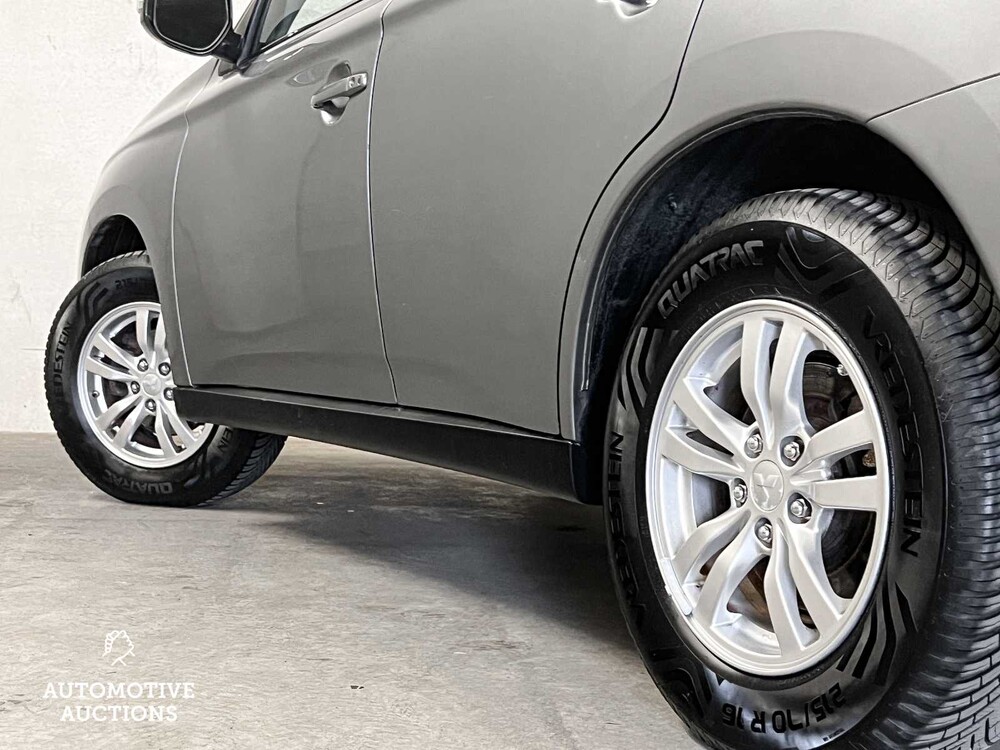 Mitsubishi Outlander 2.0 Business Edition 7-Seater 150hp 2015 (Original-NL), GD-172-K