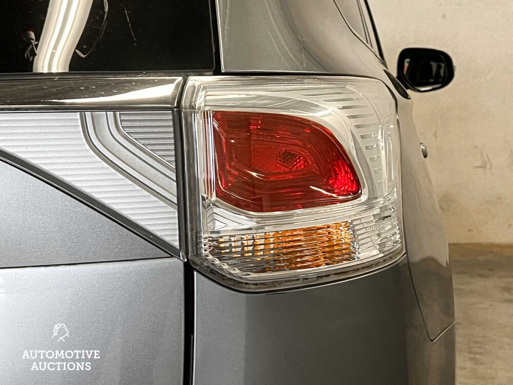 Mitsubishi Outlander 2.0 Business Edition 7-Seater 150hp 2015 (Original-NL), GD-172-K
