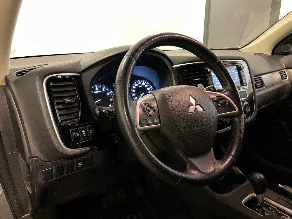Mitsubishi Outlander 2.0 Business Edition 7-Seater 150hp 2015 (Original-NL), GD-172-K