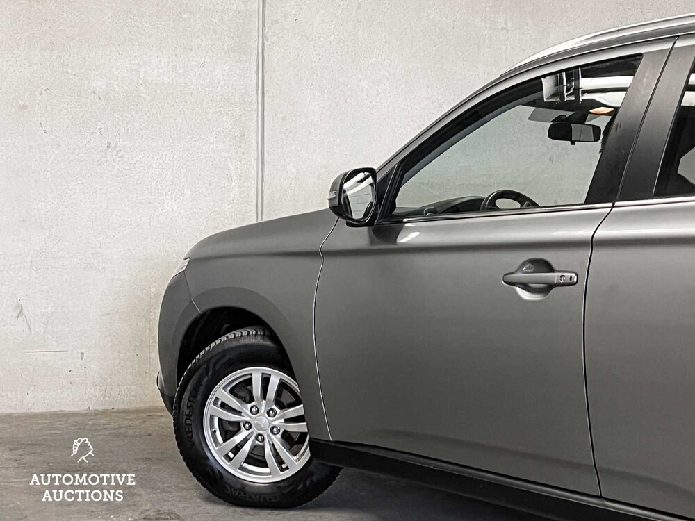 Mitsubishi Outlander 2.0 Business Edition 7-Seater 150hp 2015 (Original-NL), GD-172-K
