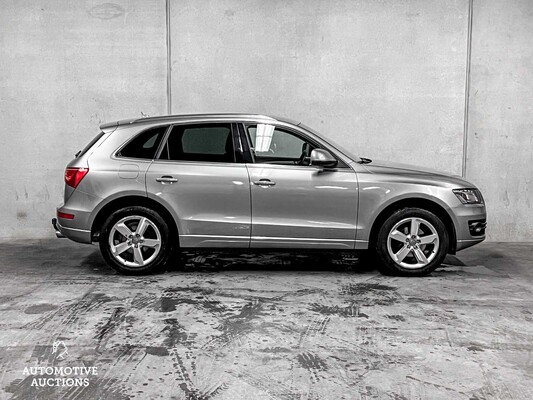 Audi Q5 2.0 TFSI Quattro Pro Line 211hp 2011 (ORIGINAL-UK), 32-RPG-8