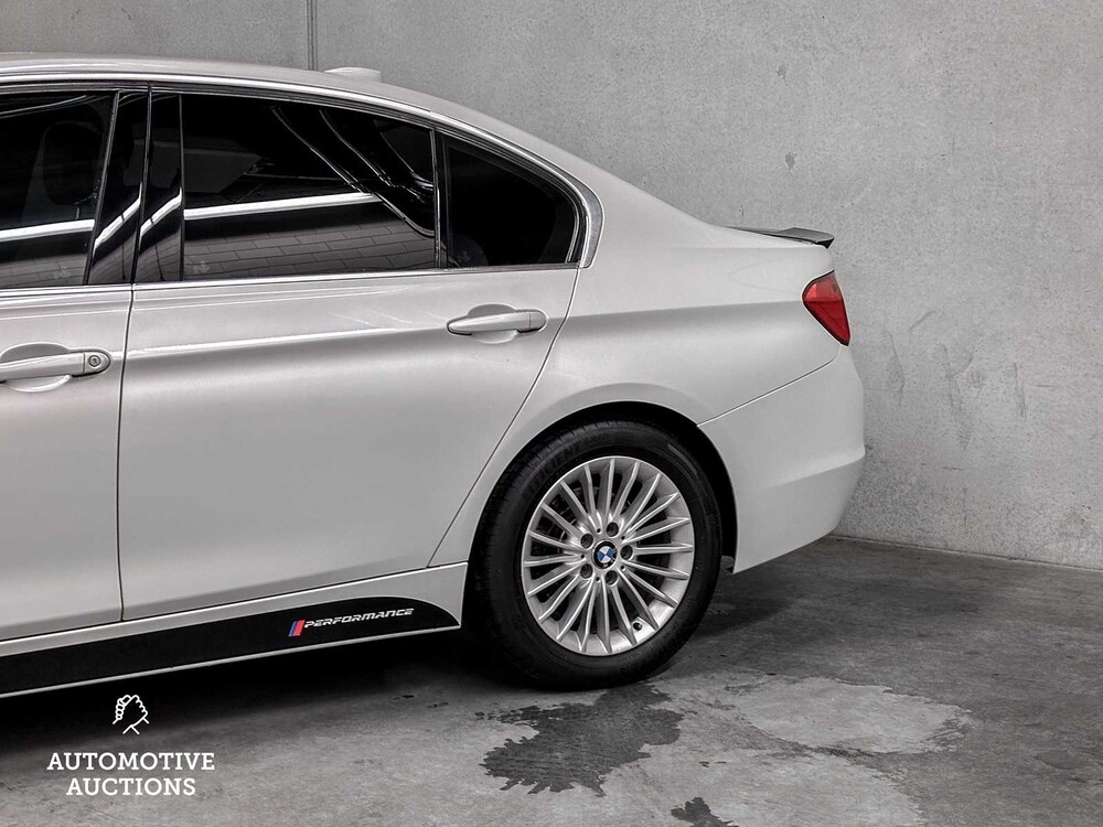 BMW 320i High Executive 184hp 2012 F30 3-Series (ORIGINAL-UK), 97-TSH-3