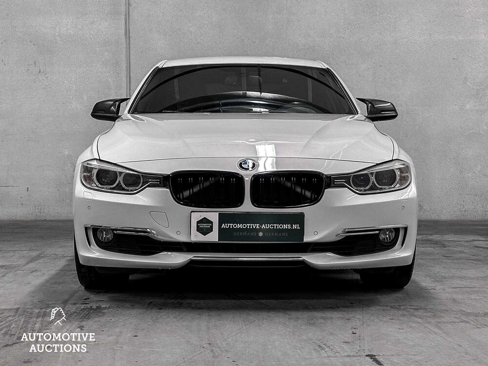 BMW 320i High Executive 184hp 2012 F30 3-Series (ORIGINAL-UK), 97-TSH-3