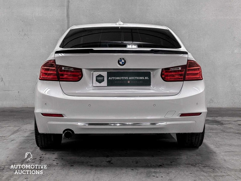 BMW 320i High Executive 184hp 2012 F30 3-Series (ORIGINAL-UK), 97-TSH-3