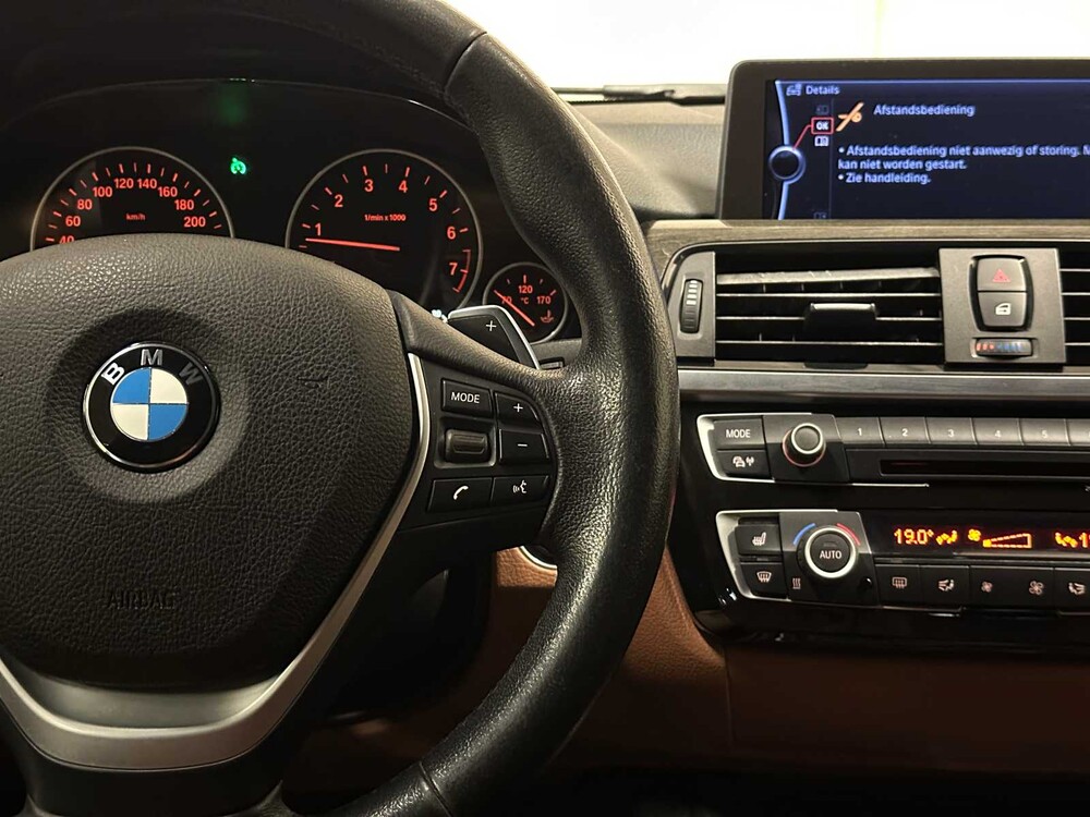 BMW 320i High Executive 184hp 2012 F30 3-Series (ORIGINAL-UK), 97-TSH-3