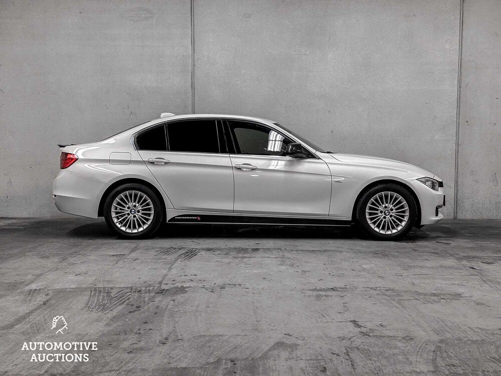 BMW 320i High Executive 184hp 2012 F30 3-Series (ORIGINAL-UK), 97-TSH-3