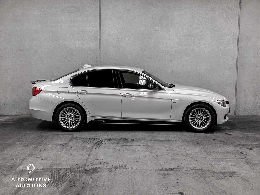 BMW 320i High Executive 184hp 2012 F30 3-Series (ORIGINAL-UK), 97-TSH-3