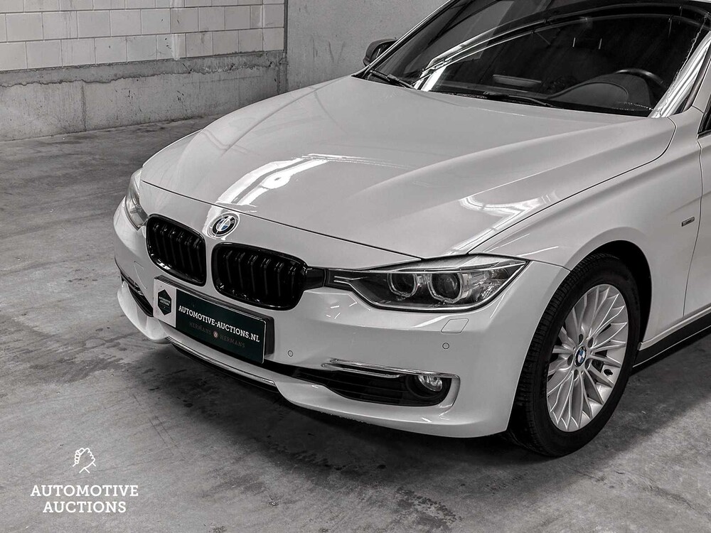 BMW 320i High Executive 184hp 2012 F30 3-Series (ORIGINAL-UK), 97-TSH-3