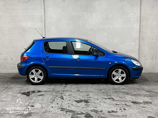 Peugeot 307 2.0-16V Gentry 136hp 2001 (Original-NL), 28-GV-SR