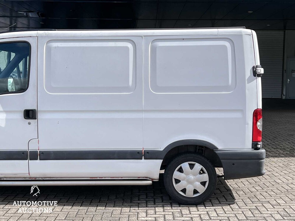 Renault Master T28 1.9dCi L1H1 82hp 2005, 52-BT-HP -Youngtimer