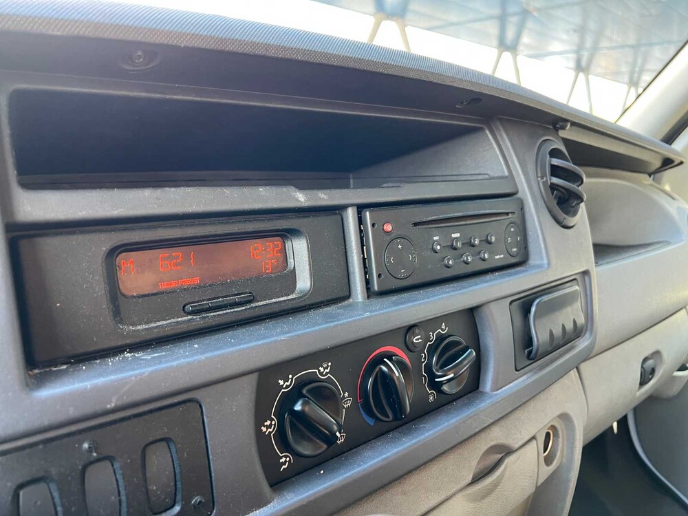 Renault Master T28 1.9dCi L1H1 82hp 2005, 52-BT-HP -Youngtimer