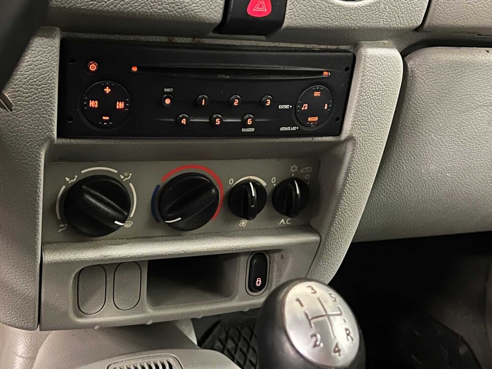 Renault Kangoo 1.5 dCi Privilège 84hp 2006 Commercial vehicle, 54-TD-GS Youngtimer