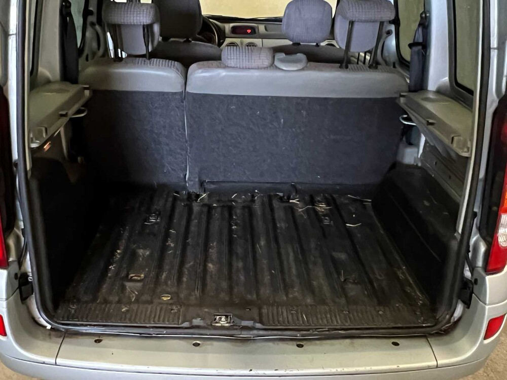 Renault Kangoo 1.5 dCi Privilège 84hp 2006 Commercial vehicle, 54-TD-GS Youngtimer