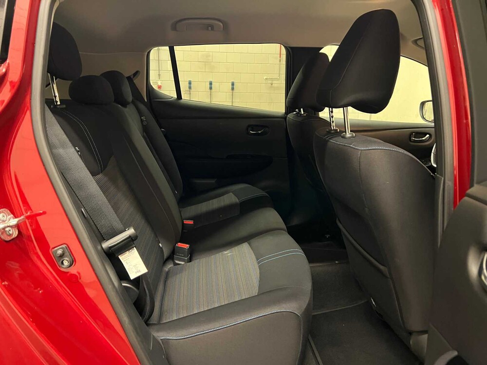 PHOTOS! CHASSIS! KM! CHECK! Nissan LEAF N-Connecta 40 kWh 150hp 2018 (original-NL + 1st owner), TZ-306-X