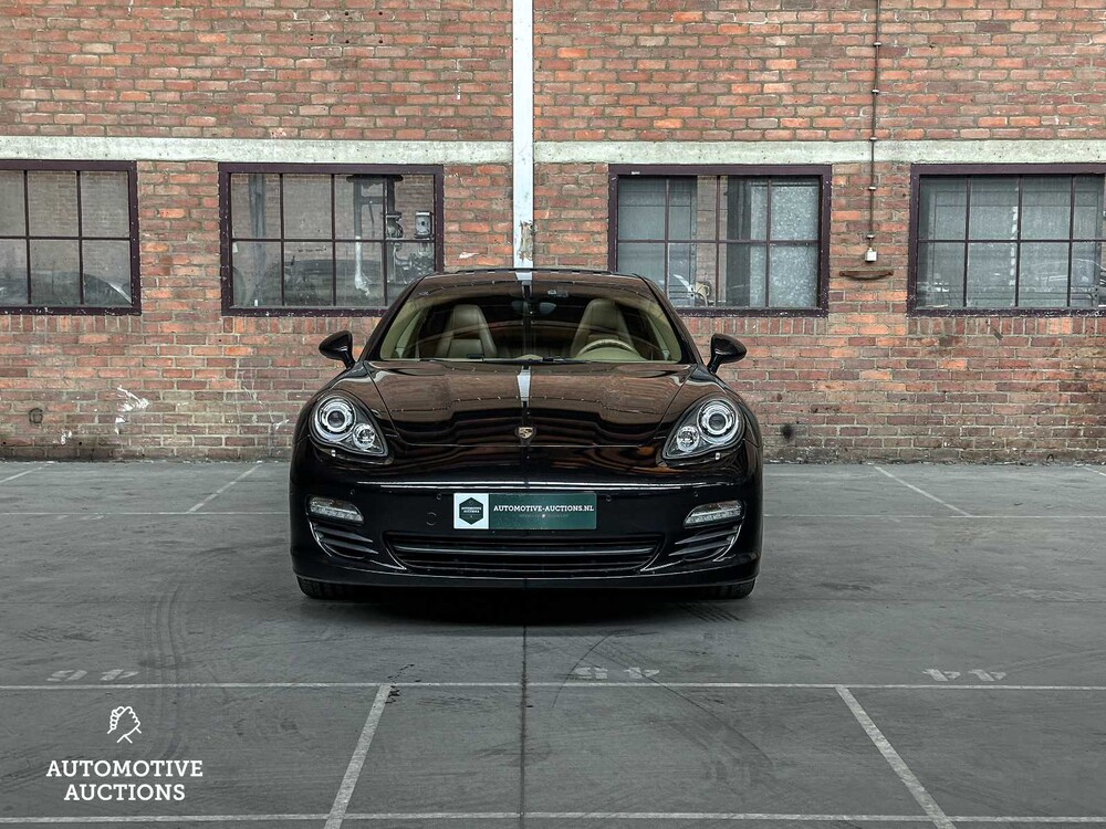 Porsche Panamera Hybrid 3.0 V6 380pk 2011 8-speed