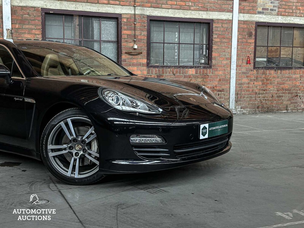 Porsche Panamera Hybrid 3.0 V6 380pk 2011 8-speed
