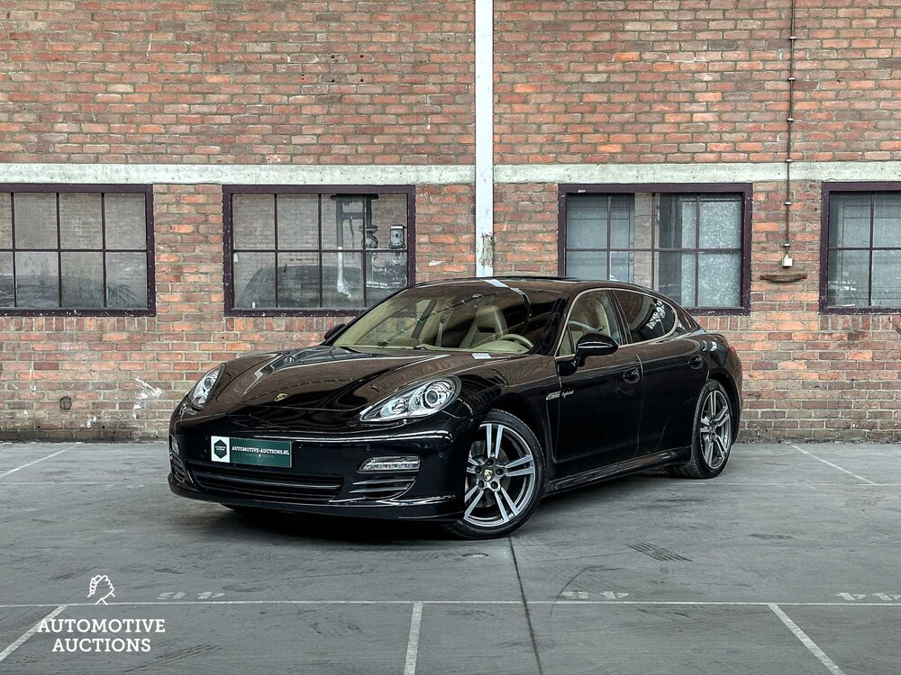 Porsche Panamera Hybrid 3.0 V6 380pk 2011 8-speed