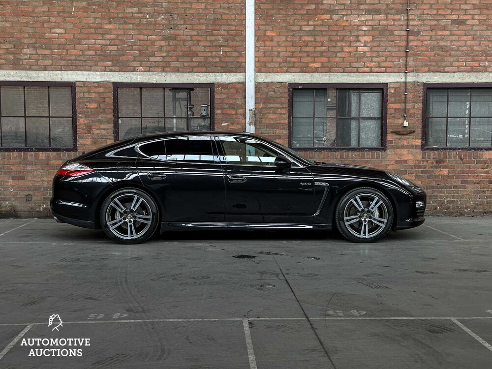 Porsche Panamera Hybrid 3.0 V6 380pk 2011 8-speed