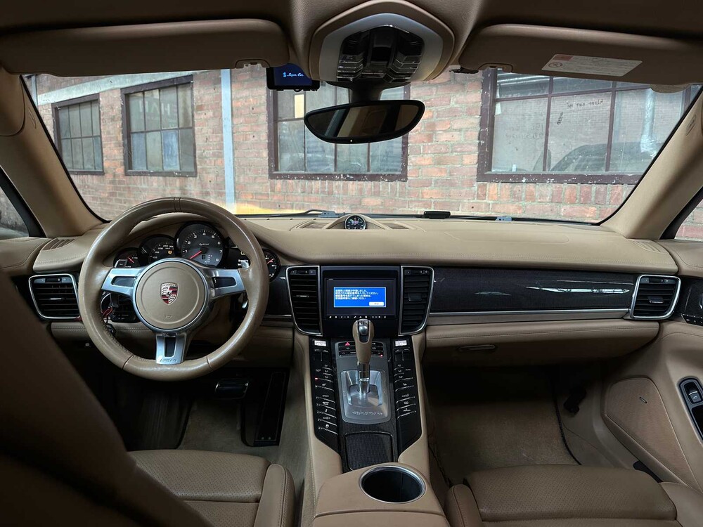 Porsche Panamera Hybrid 3.0 V6 380pk 2011 8-speed