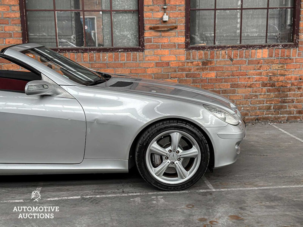 Mercedes-Benz SLK350 3.5 V6 272pk 2004 AIRSCARF SLK-Klasse Youngtimer