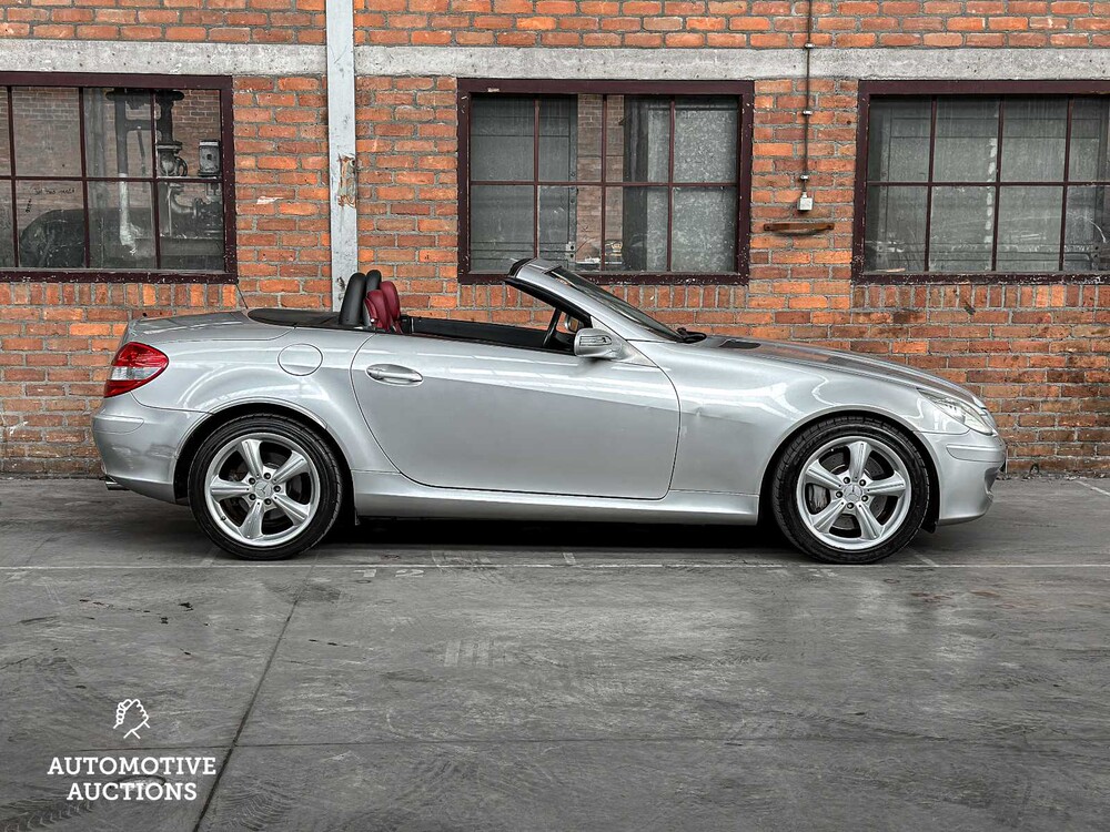 Mercedes-Benz SLK350 3.5 V6 272pk 2004 AIRSCARF SLK-Klasse Youngtimer