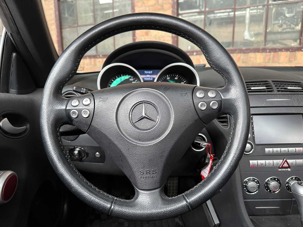 Mercedes-Benz SLK350 3.5 V6 272pk 2004 AIRSCARF SLK-Klasse Youngtimer