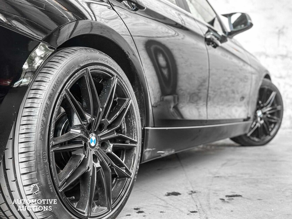 BMW 3-serie Touring 320d EfficientDynamics Edition Executive Upgrade 163pk 2013 -Orig. NL-, 9-SHX-86