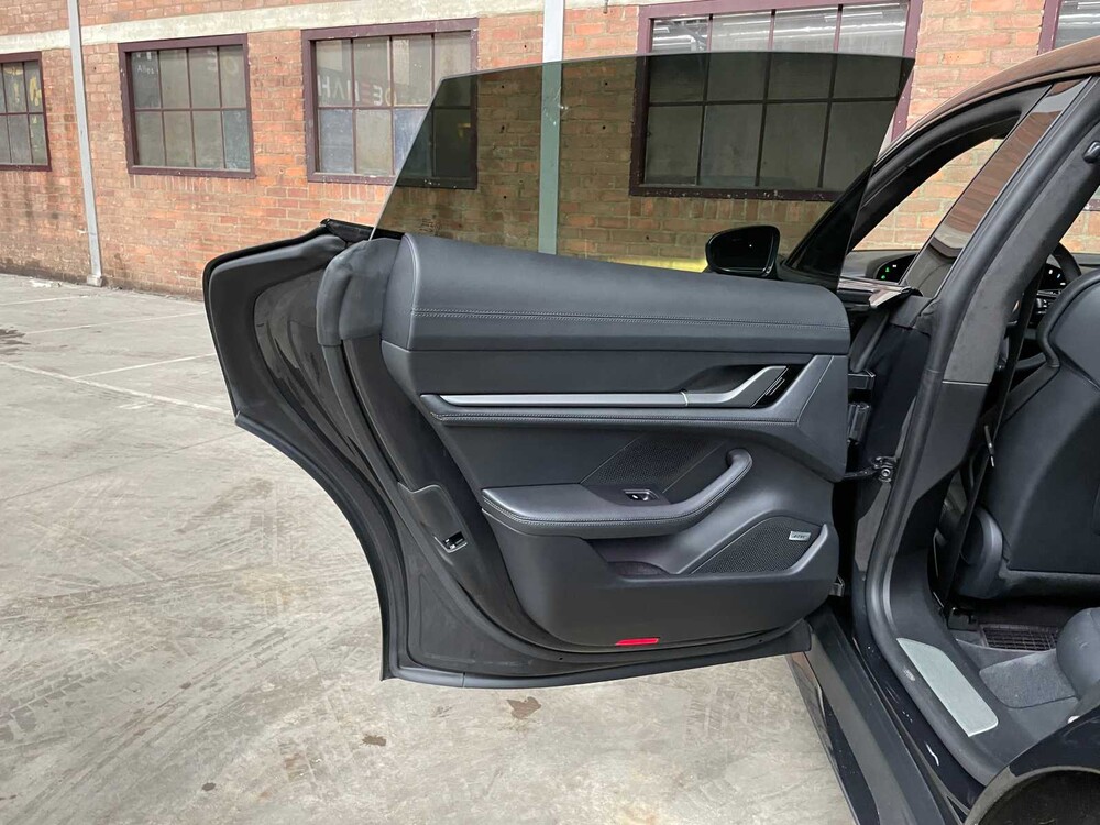 Porsche Taycan Turbo 93 kWh 625pk 2021, P-288-KN