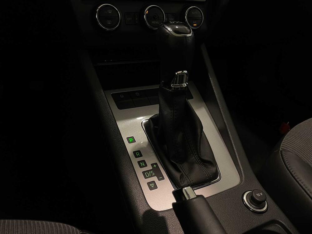 Skoda Octavia Combi 1.6 TDI DSG Style Business 110hp 2017, RX-124-L